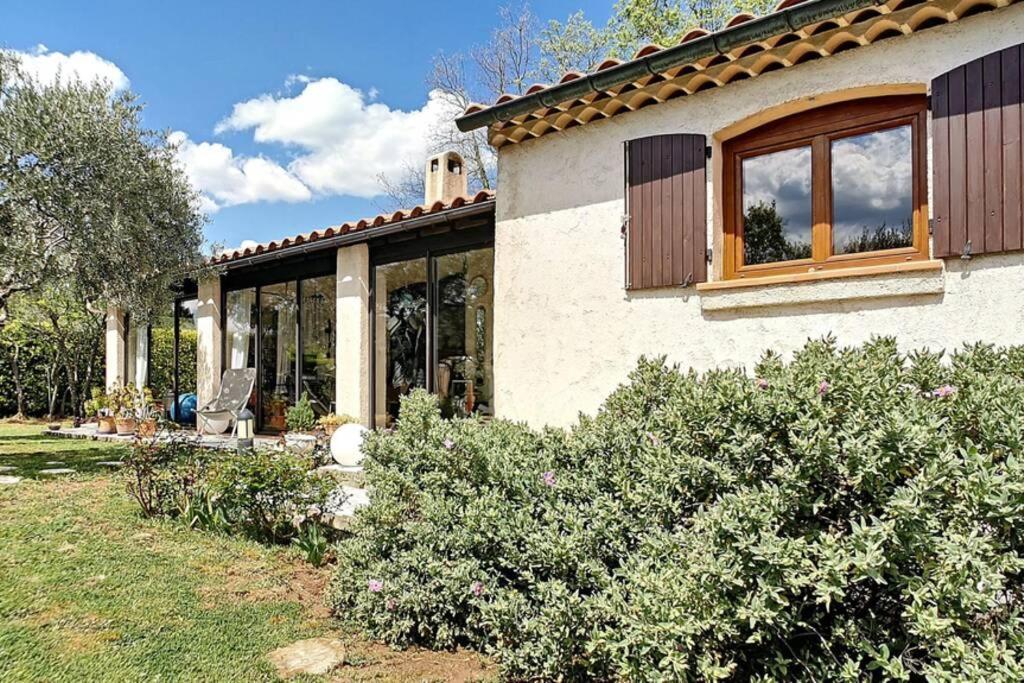 Du Verdon Provence Avec Piscine Et Jardin - Private * Regusse
