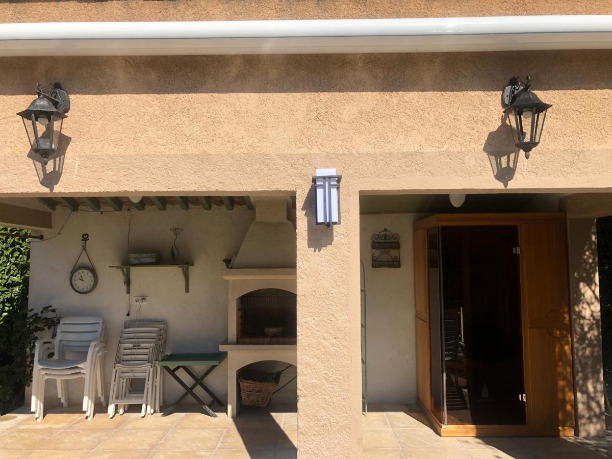 Du Verdon Provence Avec Piscine Et Jardin - Private Regusse