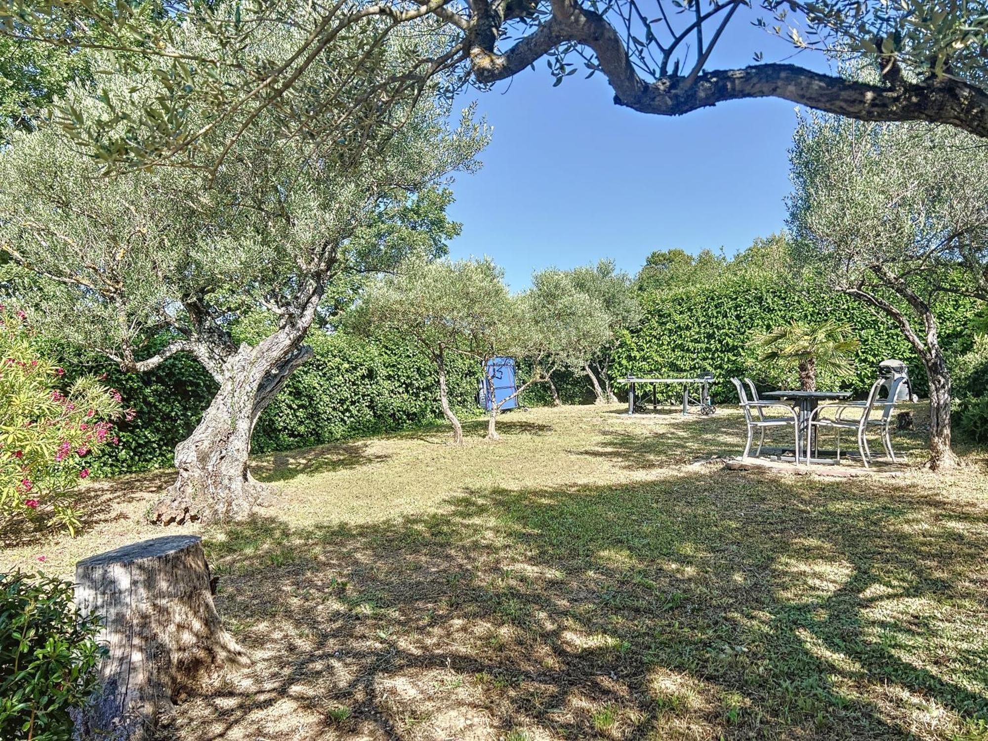 Du Verdon Provence Avec Piscine Et Jardin - Private Villa Régusse